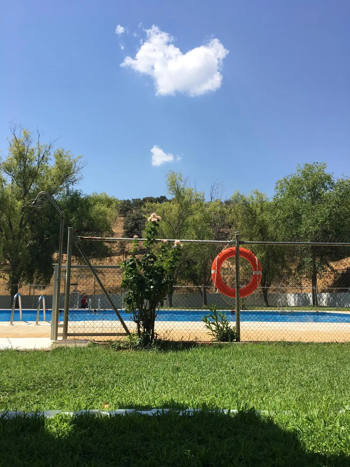 Vista de la piscina municipal de El Hoyo