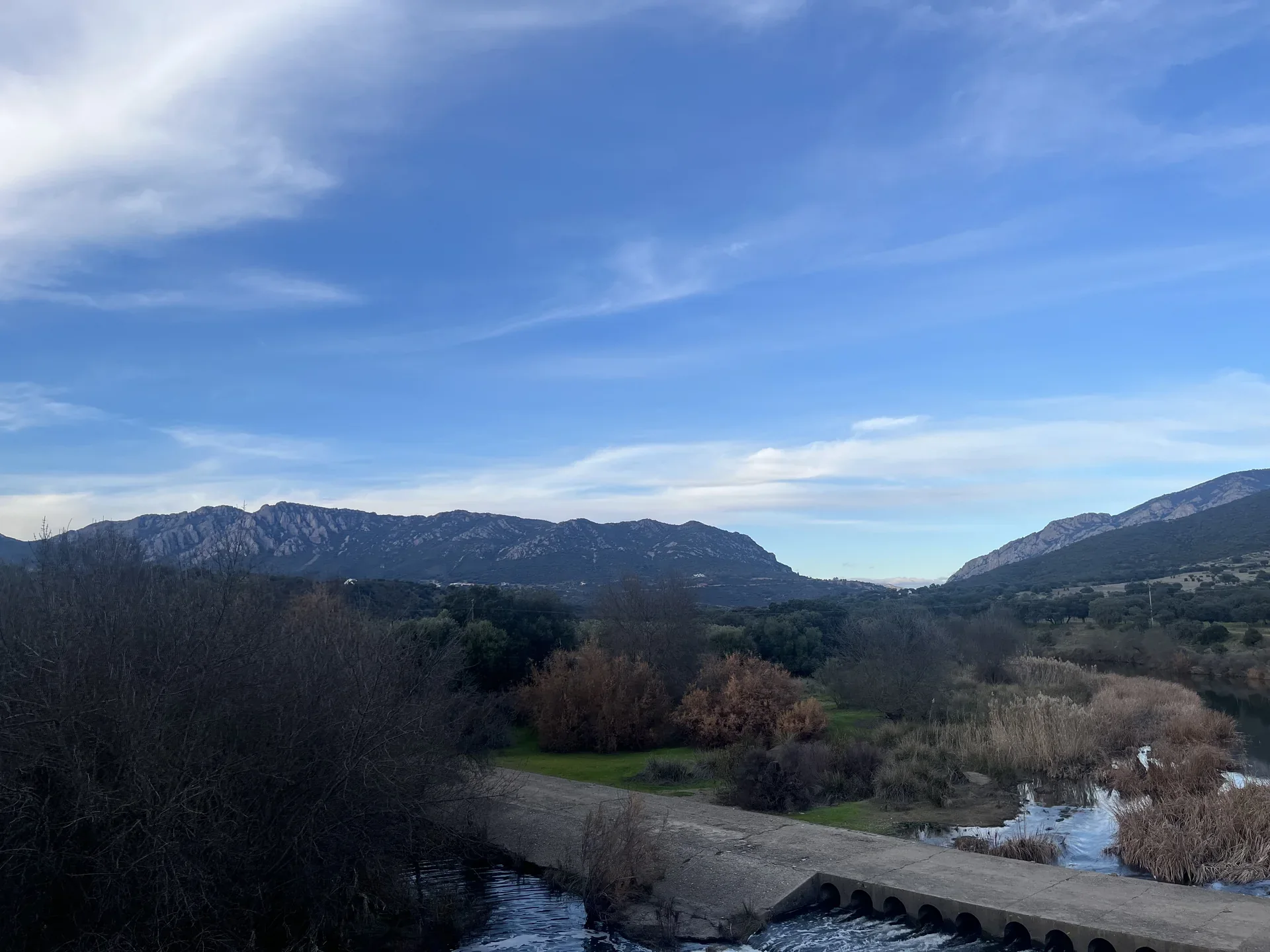 Badén de Río Frío en el entorno de El Hoyo