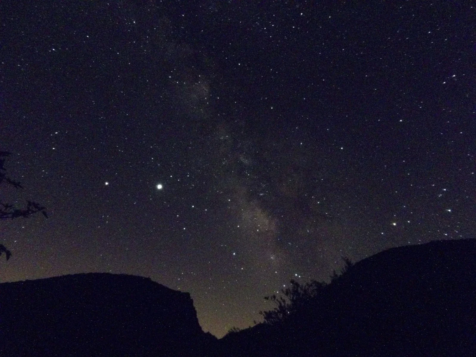 Cielo nocturno observado desde El Hoyo