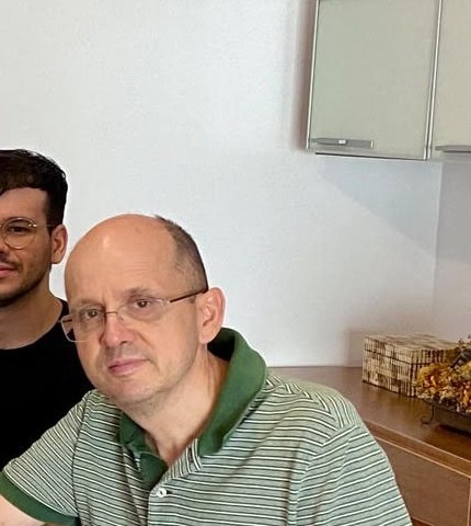 Manuel Andrés Rodrigo Rodrigo en una fotografía familiar